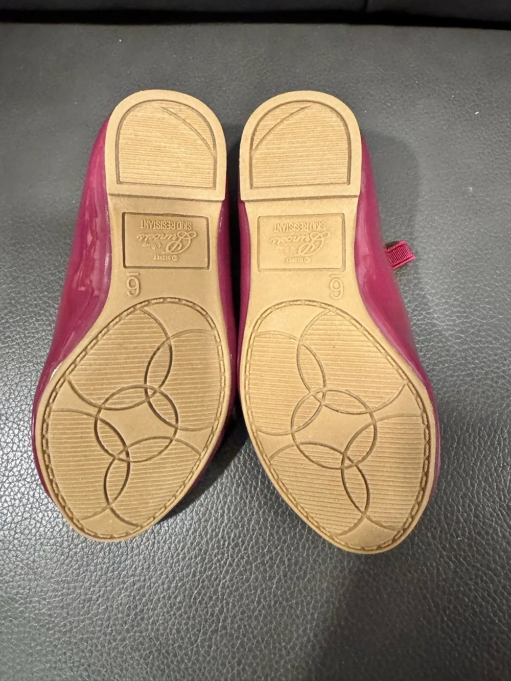 Disney Princess Heart Detail Flats Toddler Size 6 EUC